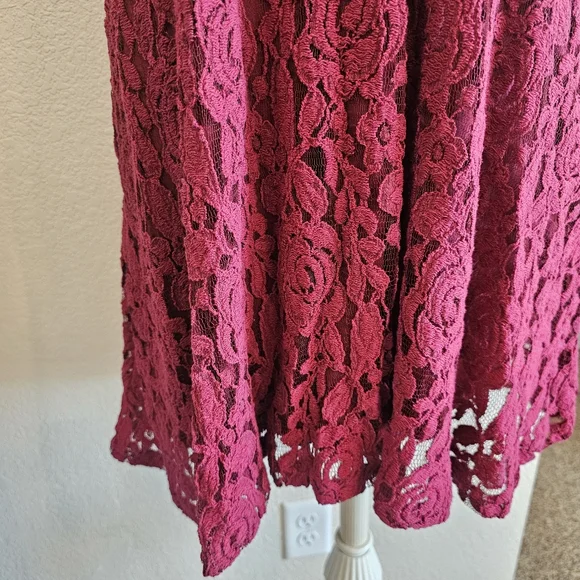 SHYANNE High Neck Sleeveless Lace Fit & Flare Short Western Dress Medium Red - Picture 6 of 15